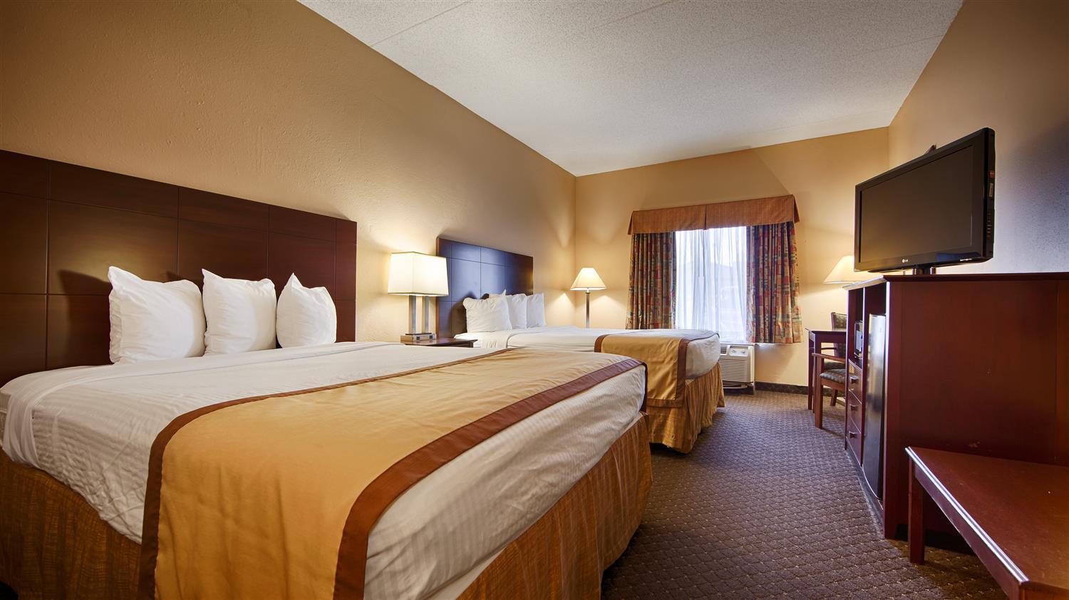 Best Western Plus Executive Hotel Richmond Dumbarton Eksteriør billede