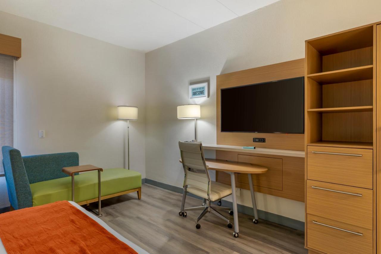 Best Western Plus Executive Hotel Richmond Dumbarton Eksteriør billede