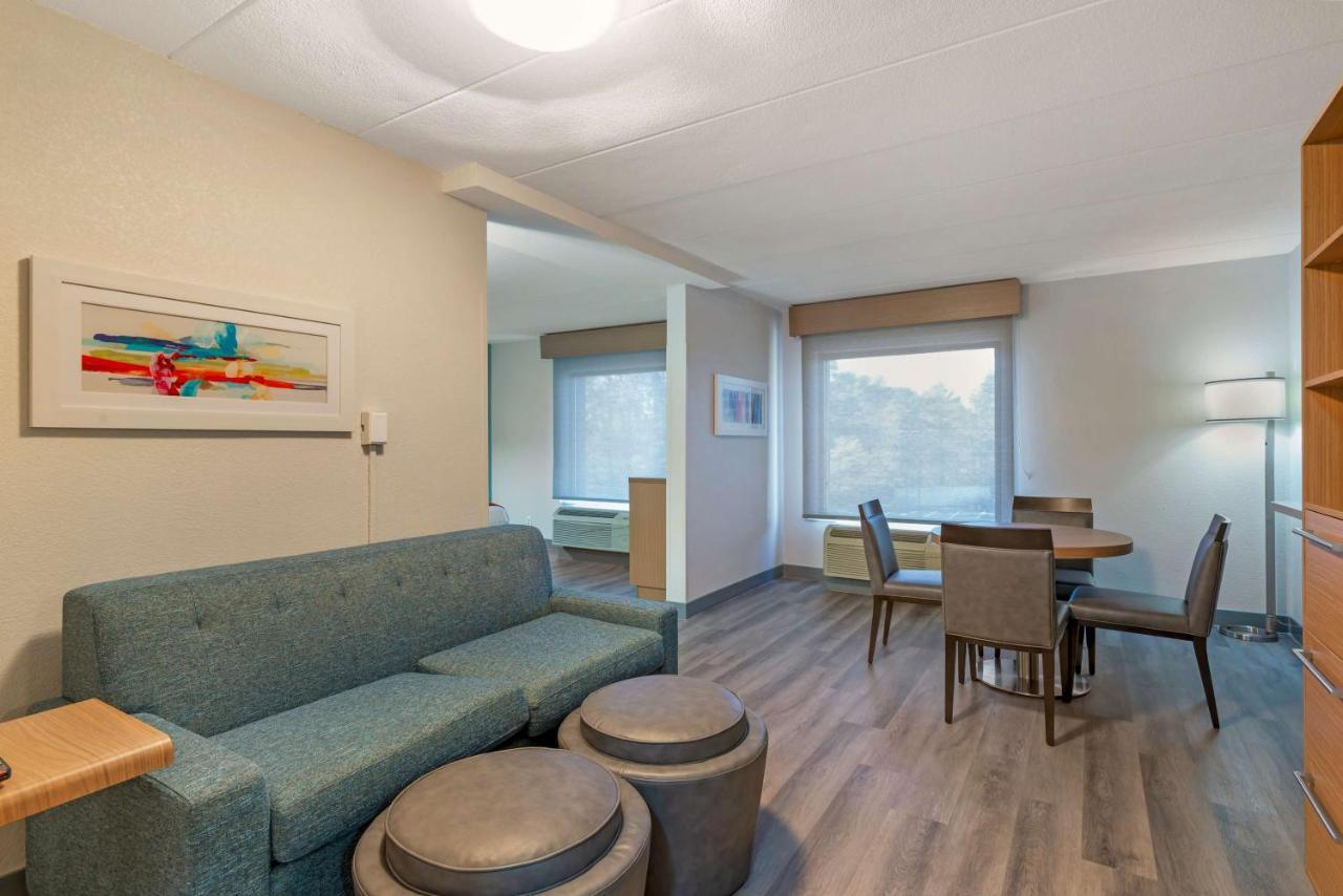 Best Western Plus Executive Hotel Richmond Dumbarton Eksteriør billede